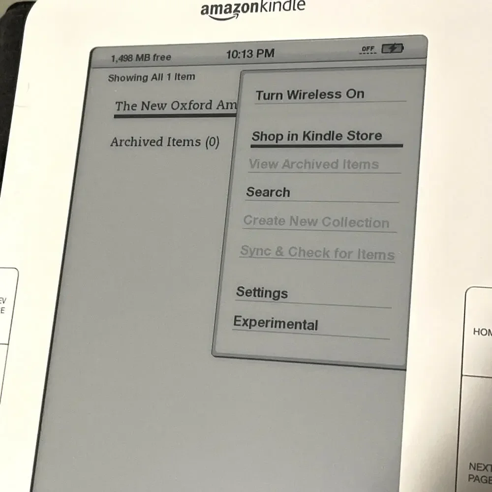 Amazon Kindle 2nd Generation D00701 2GB - Needs new battery - Please Read